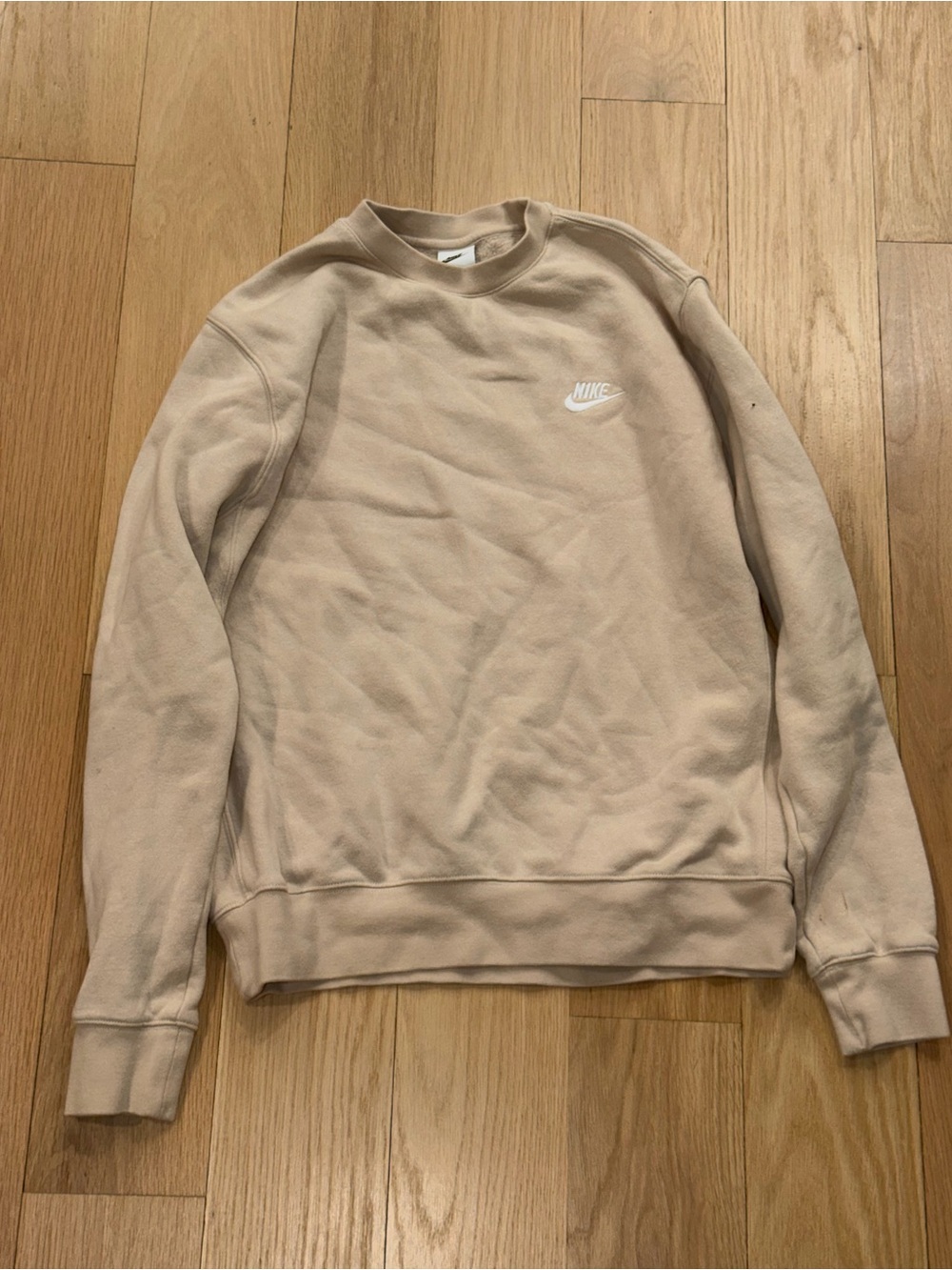 Nike Women’s Crewneck Sweater Beige Size Medium